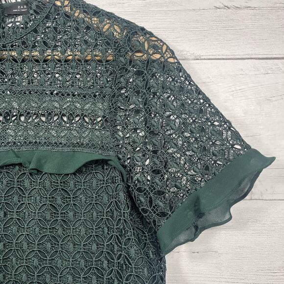 ZARA womans Guipure Lace Mock Neck Ruffle Trim Top Blouse Sheer Back Medium - Picture 3 of 7